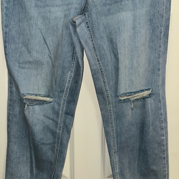 NWT Wild Fable Women’s straight ripped jeans size 14 - Picture 10 of 13